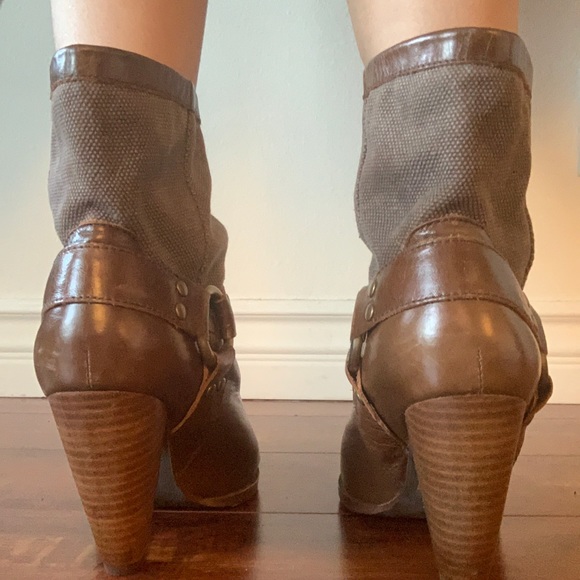 Jeffery Campbell Heel Bootie - Picture 2 of 2